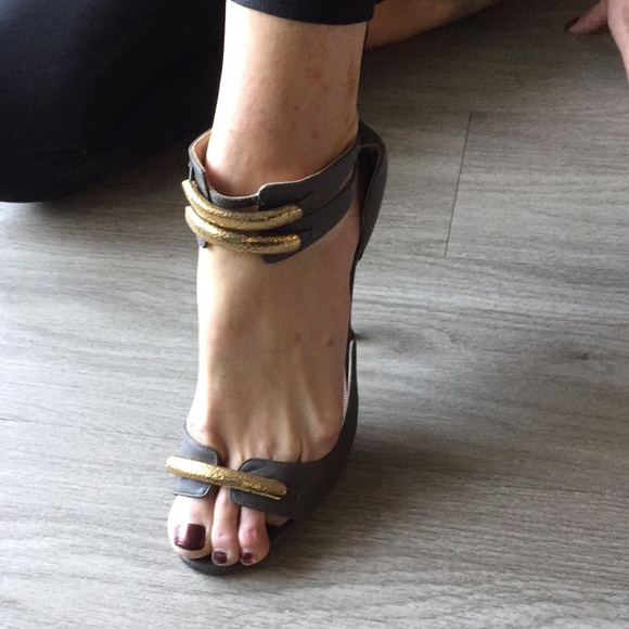 Slate colored Alyssa heels - Picture 7 of 8